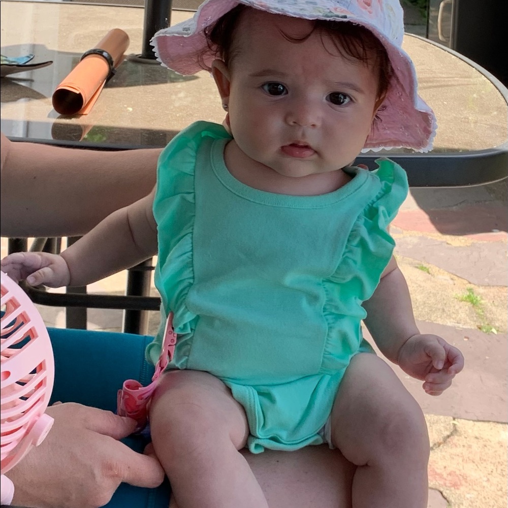 Meet your Posher, Jennifer